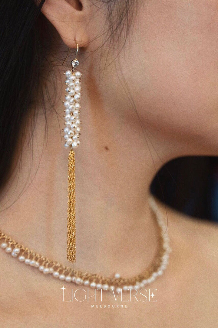 Aurelia's Promise: Wheat-Inspired Pearl Tassel Earrings – Freshwater Pearls, Zircons and 14kgf, Bridal Jewellery, Rare Find, Special Events